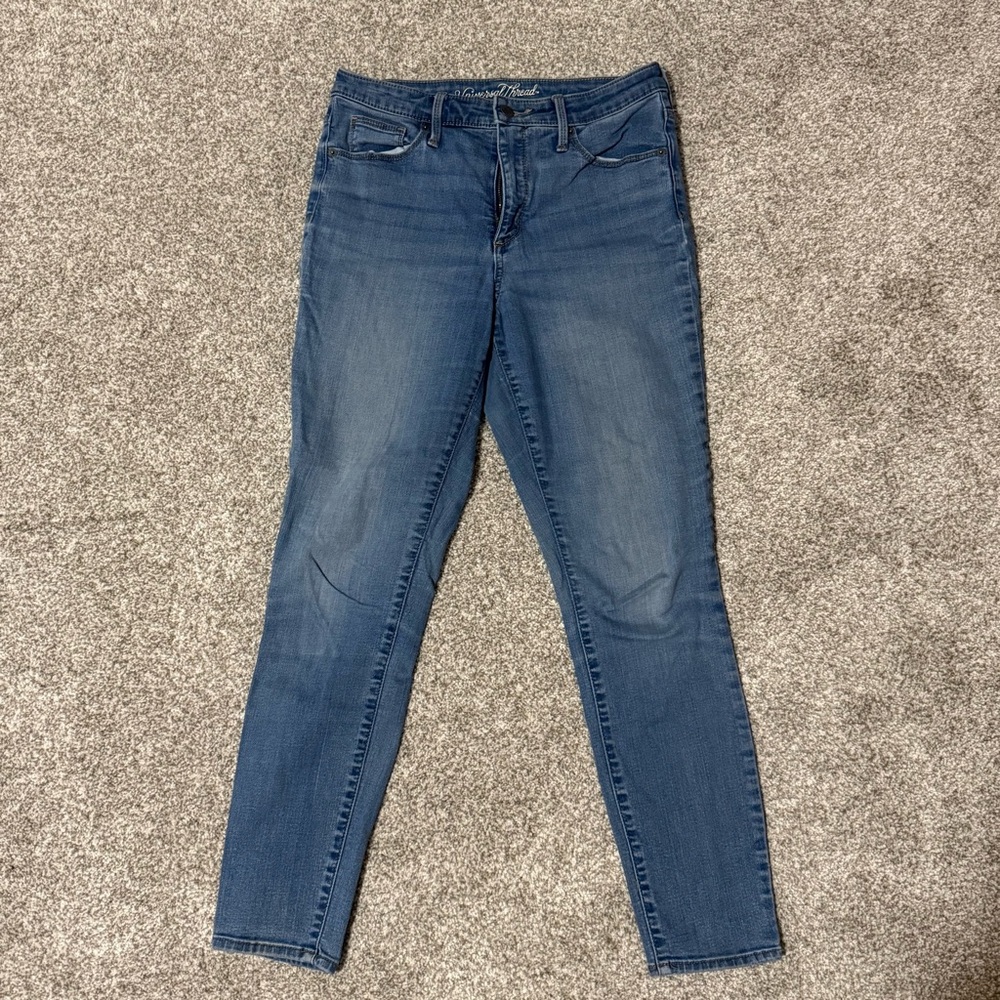 Universal Thread Classic Blue Skinny Jeans